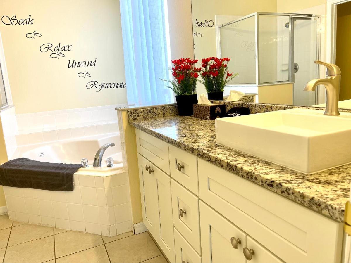 Disney Dream With Hot Tub, Pool, Xbox, Games Room, Lakeview, 10 Min To Disney, Clubhouse Kissimmee Kültér fotó