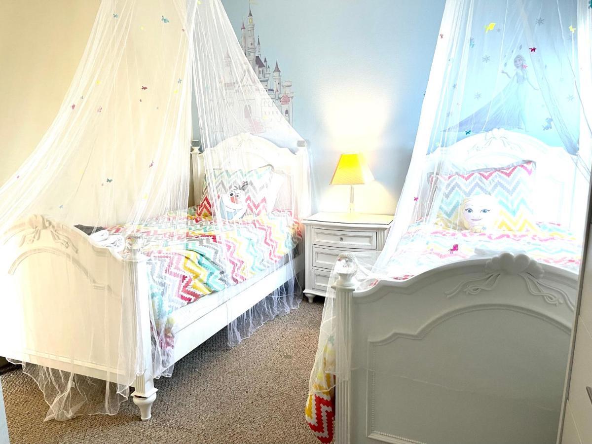 Disney Dream With Hot Tub, Pool, Xbox, Games Room, Lakeview, 10 Min To Disney, Clubhouse Kissimmee Kültér fotó